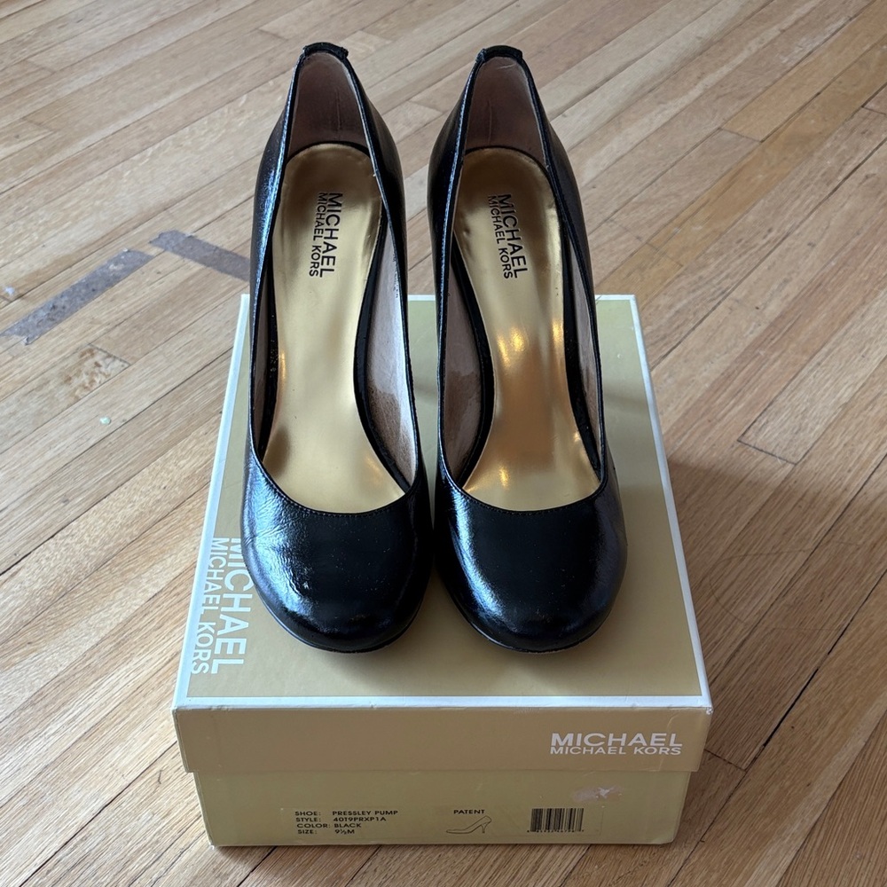 Michael Kors Pressley Black Patent Women's Heels size 9.5